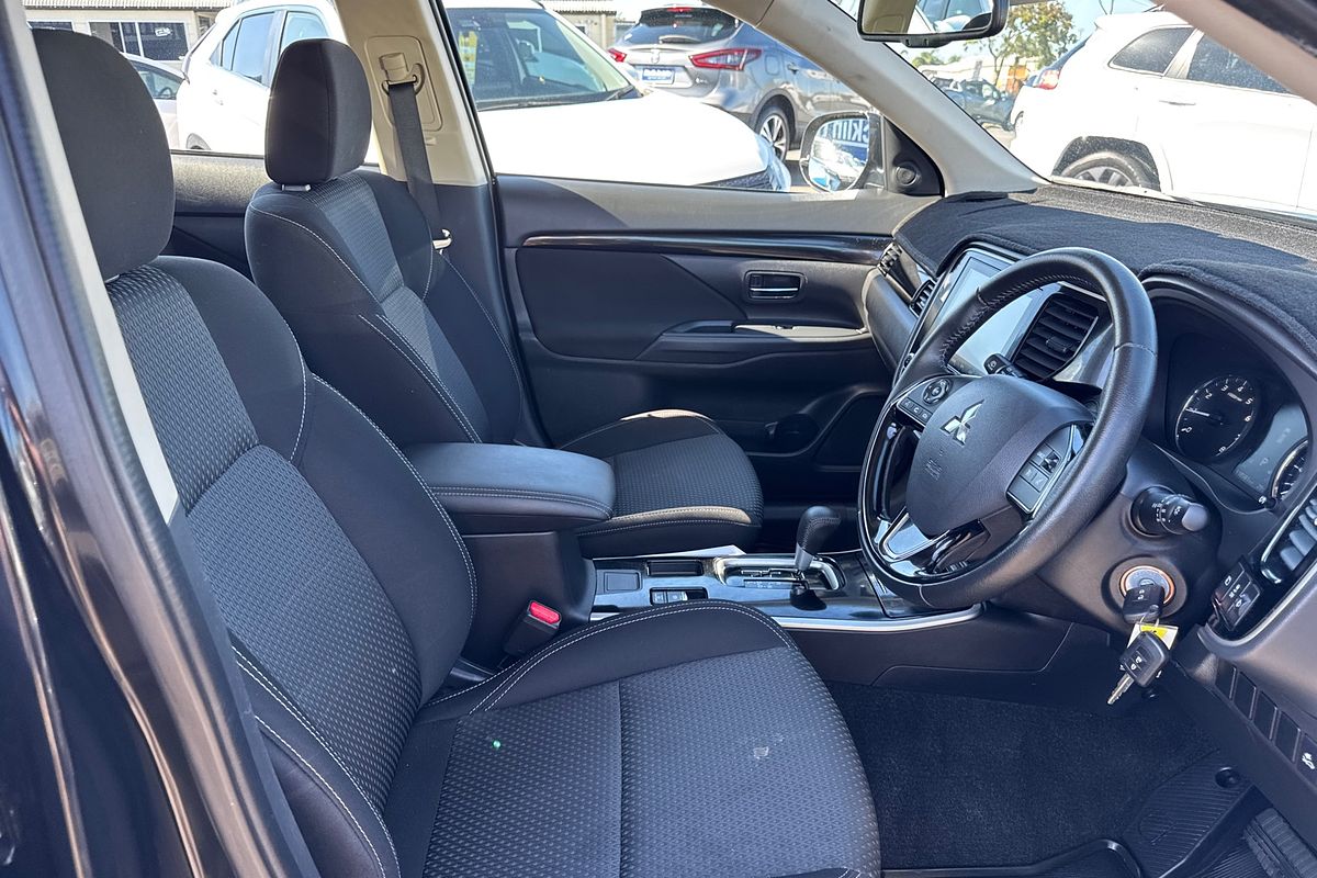 2019 Mitsubishi Outlander ES ZL