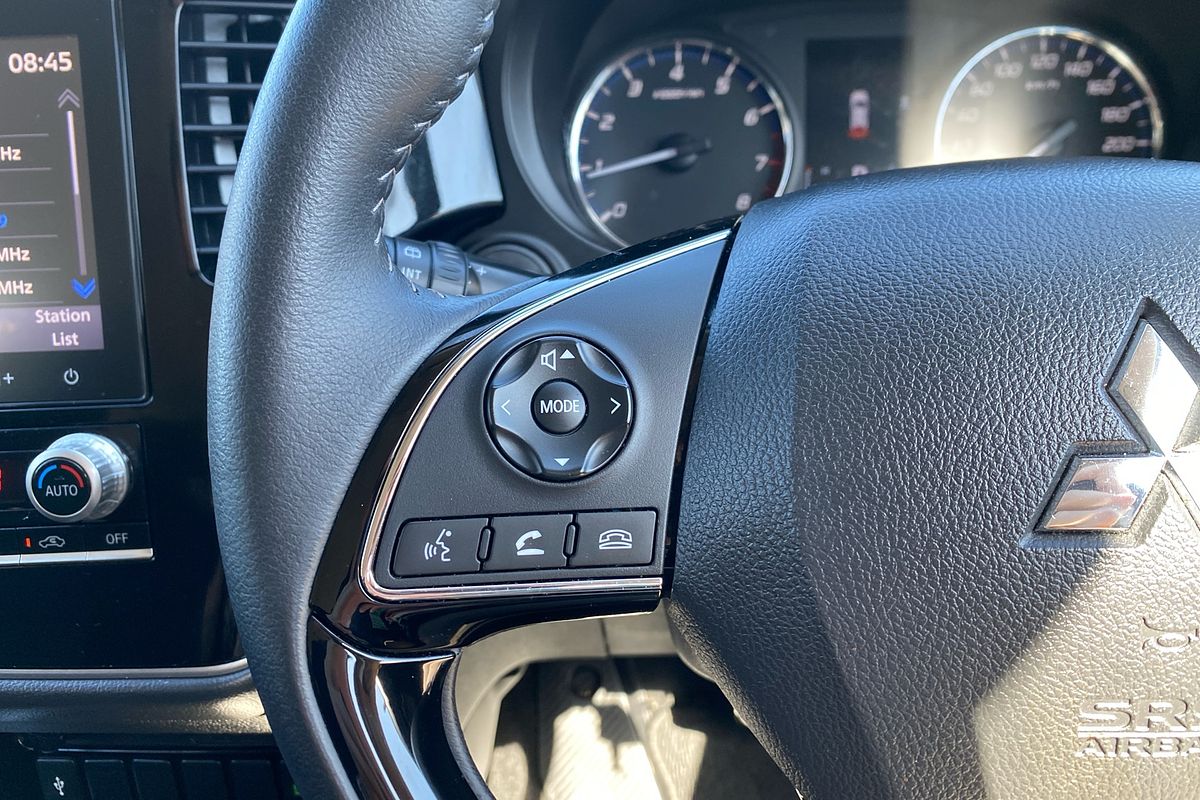 2020 Mitsubishi Outlander ES ZL