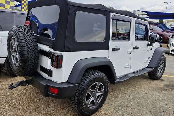 2012 Jeep Wrangler Unlimited Sport JK