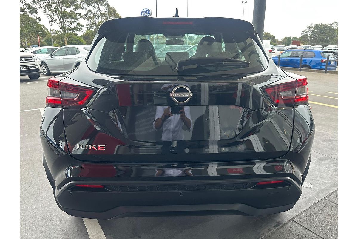 2023 Nissan JUKE ST-L F16