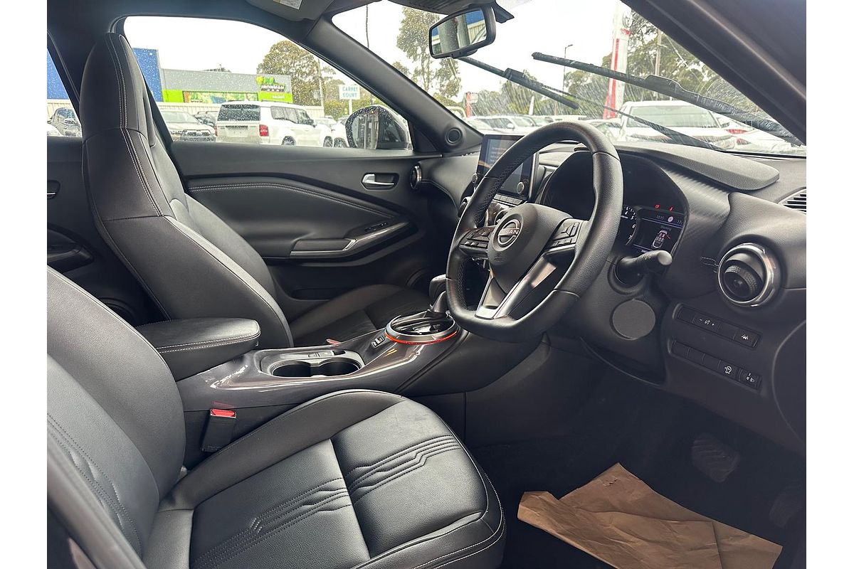2023 Nissan JUKE ST-L F16