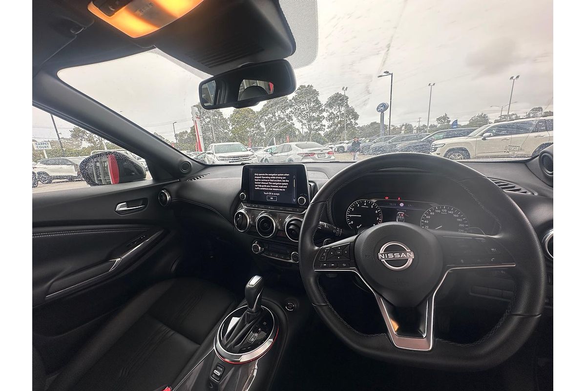 2023 Nissan JUKE ST-L F16
