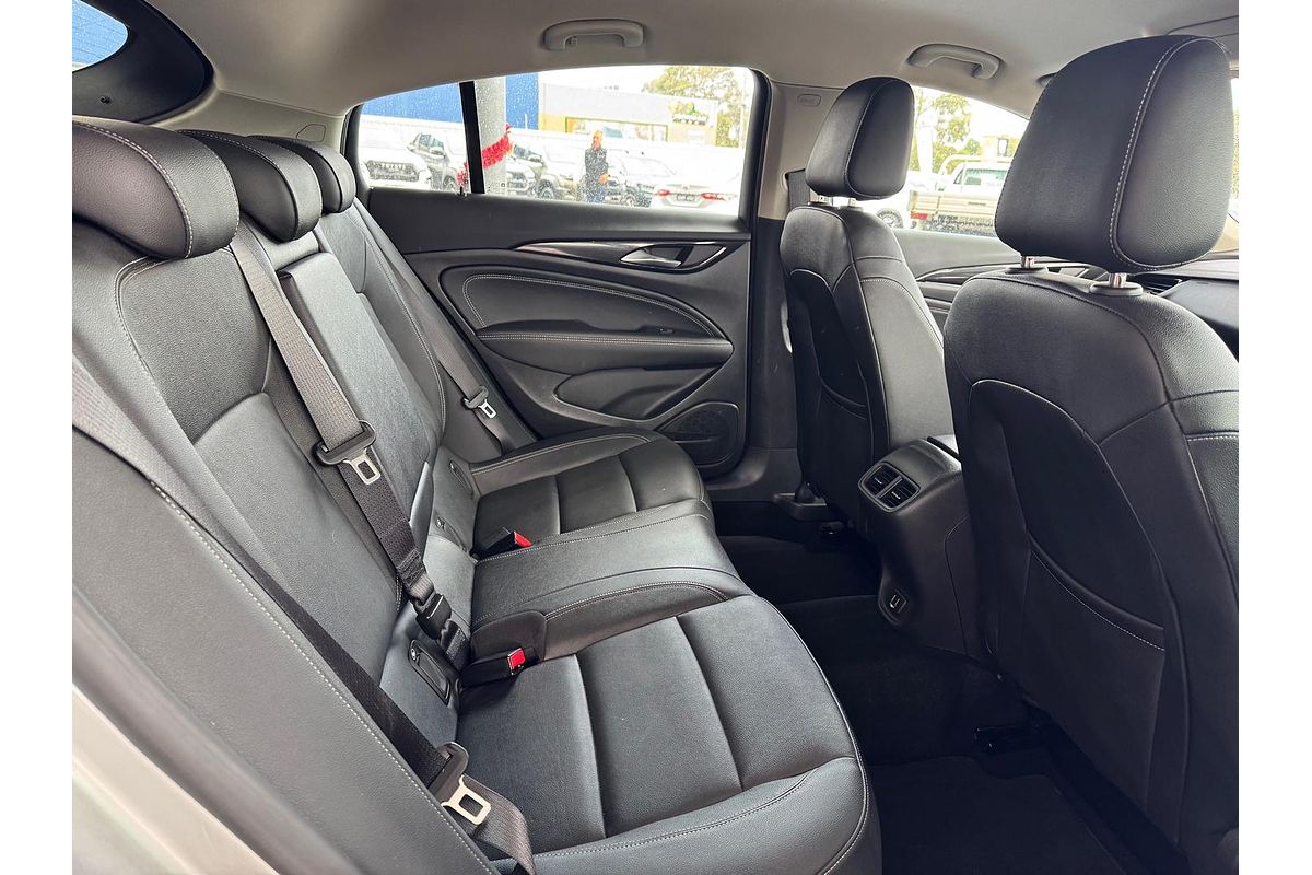 2018 Holden Calais ZB