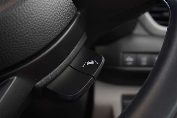 2024 Suzuki Swift Hybrid Plus UZ