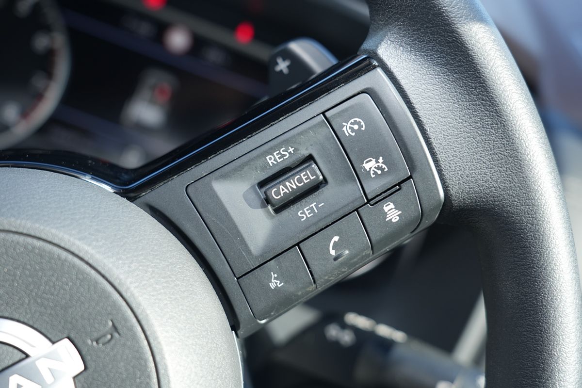 2023 Nissan X-TRAIL ST T33