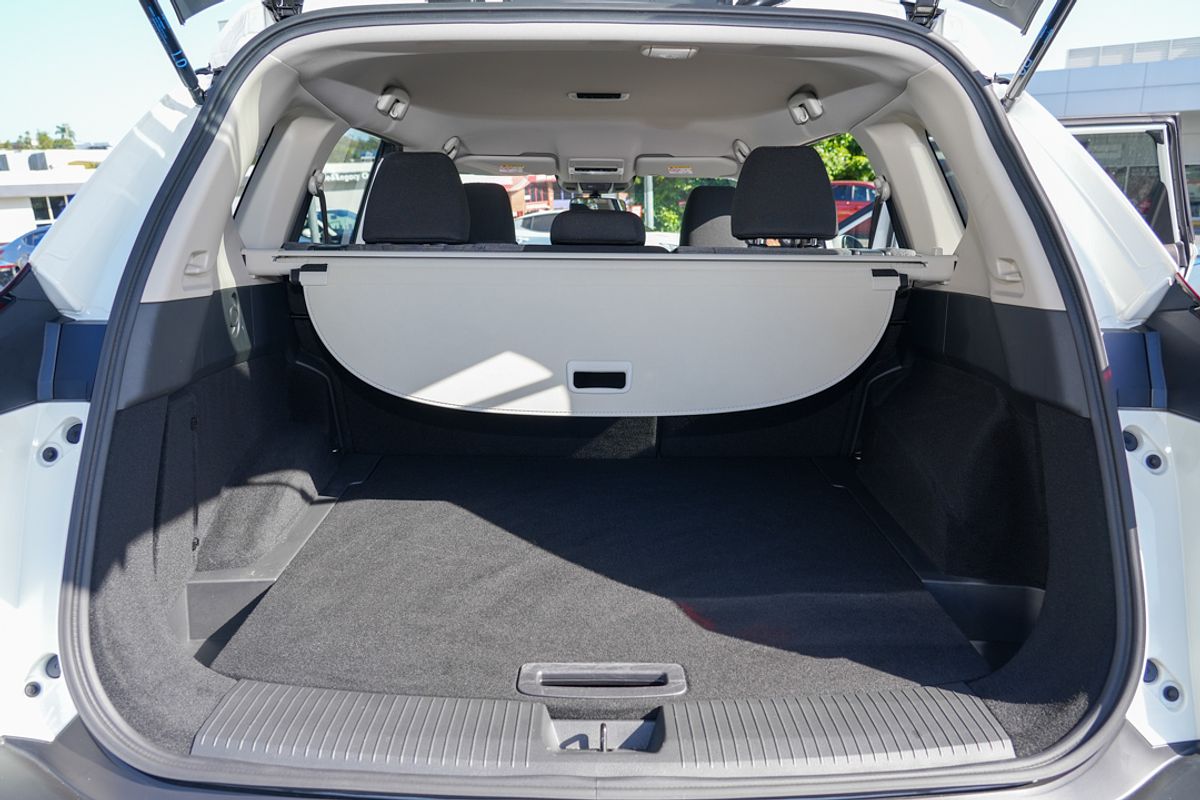 2023 Nissan X-TRAIL ST T33