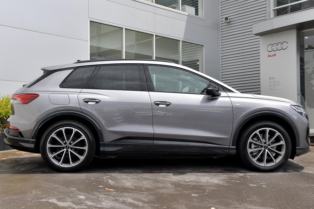 2024 Audi Q4 e-tron 55 F4