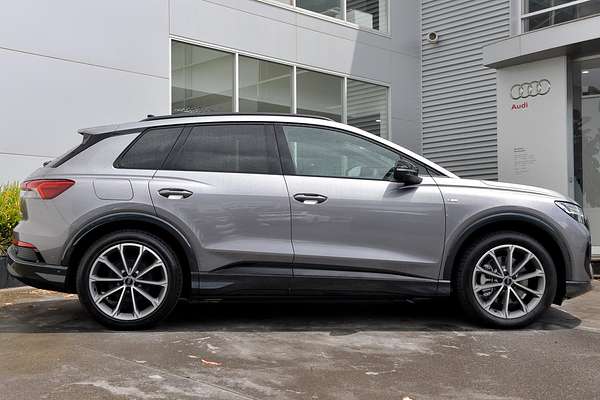 2024 Audi Q4 e-tron 55 F4