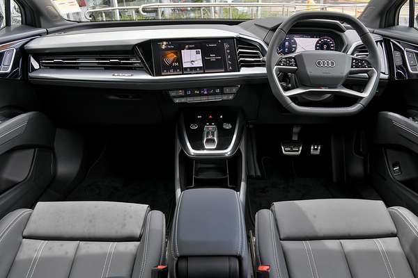 2024 Audi Q4 e-tron 55 F4