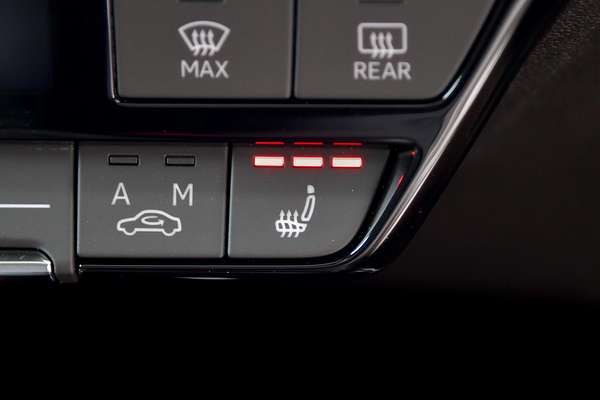 2024 Audi Q4 e-tron 55 F4