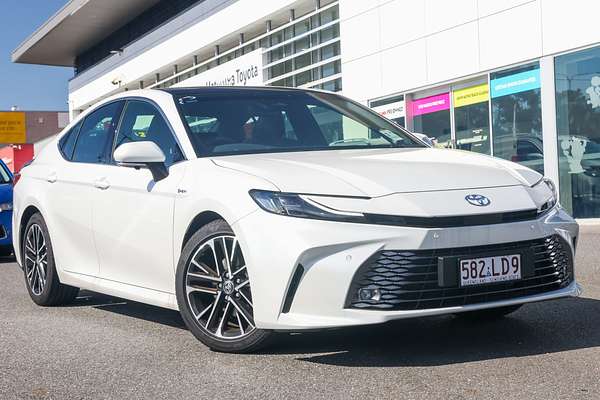 2024 Toyota Camry SL AXVH80R