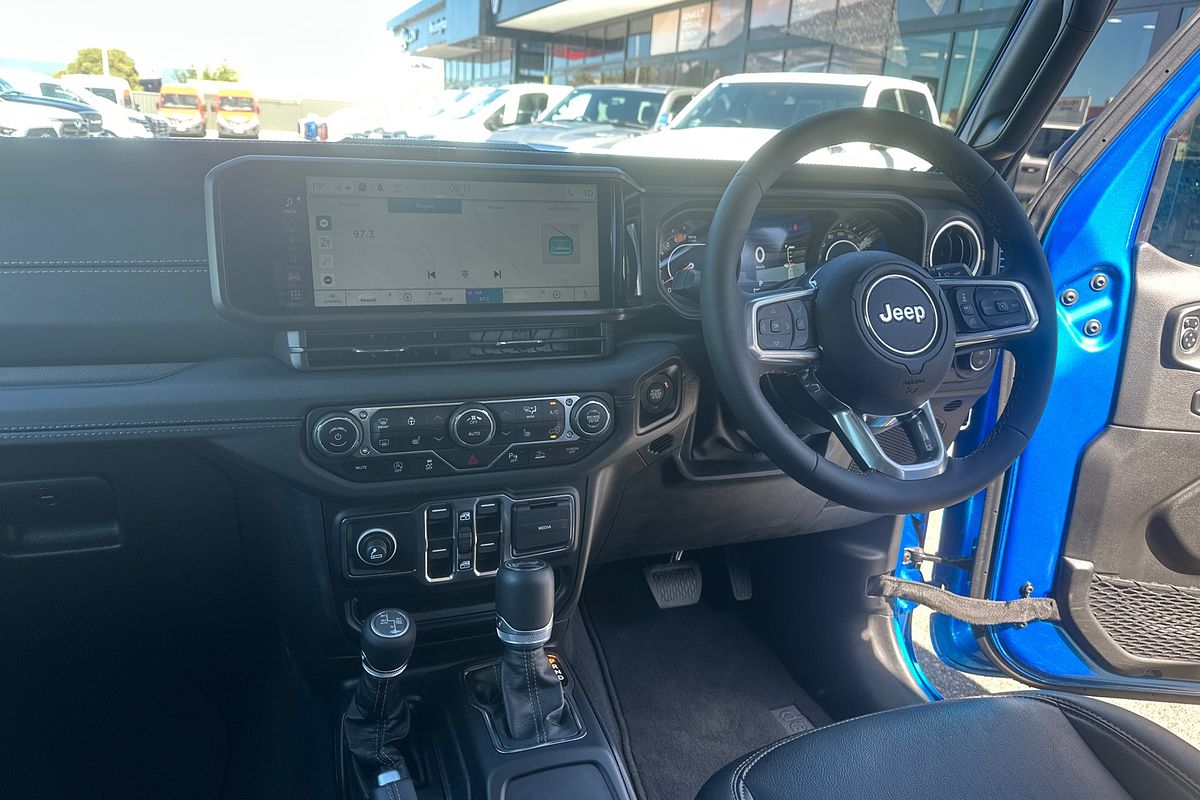 2024 Jeep Wrangler Unlimited Overland JL