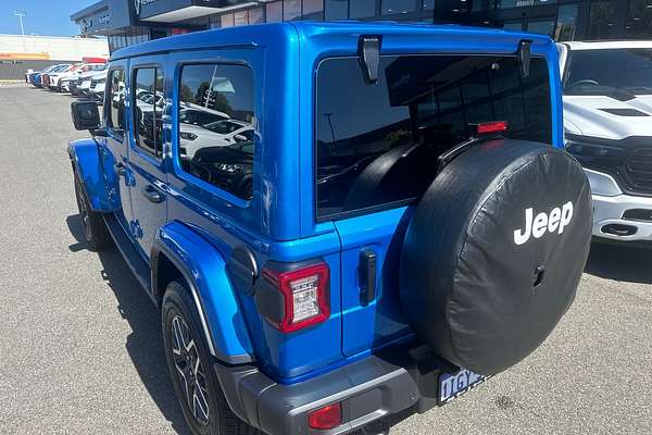 2024 Jeep Wrangler Unlimited Overland JL