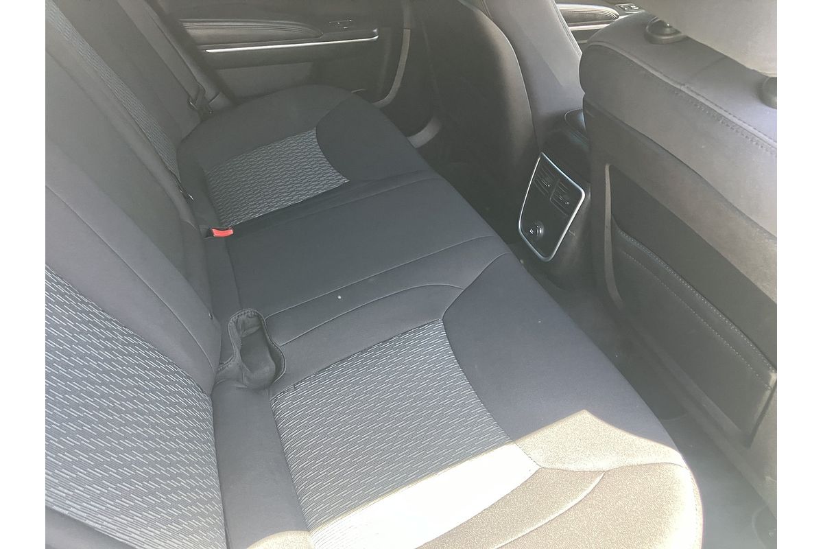 2012 Chrysler 300 C MY12