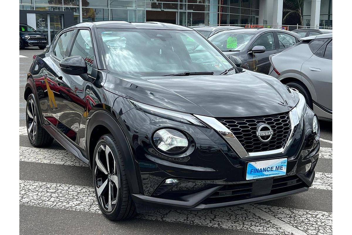 2023 Nissan JUKE ST-L F16
