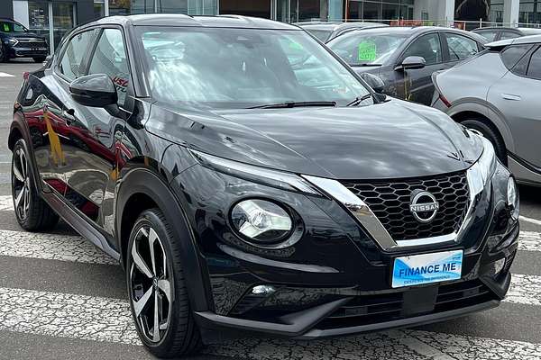 2023 Nissan JUKE ST-L F16