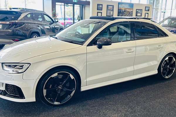 2020 Audi RS3 Carbon Edition 8V