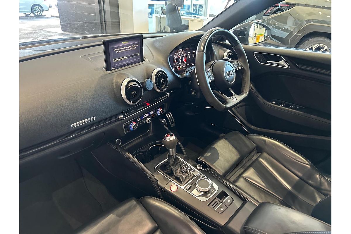 2020 Audi RS3 Carbon Edition 8V