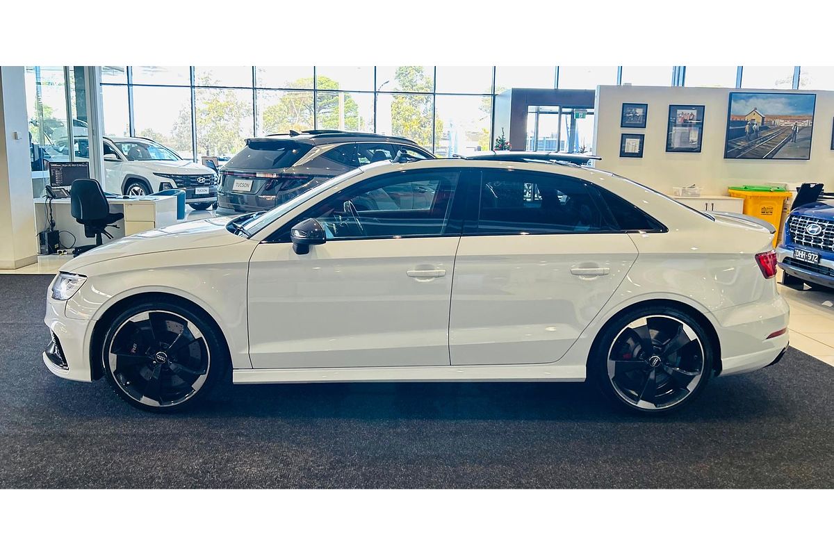 2020 Audi RS3 Carbon Edition 8V