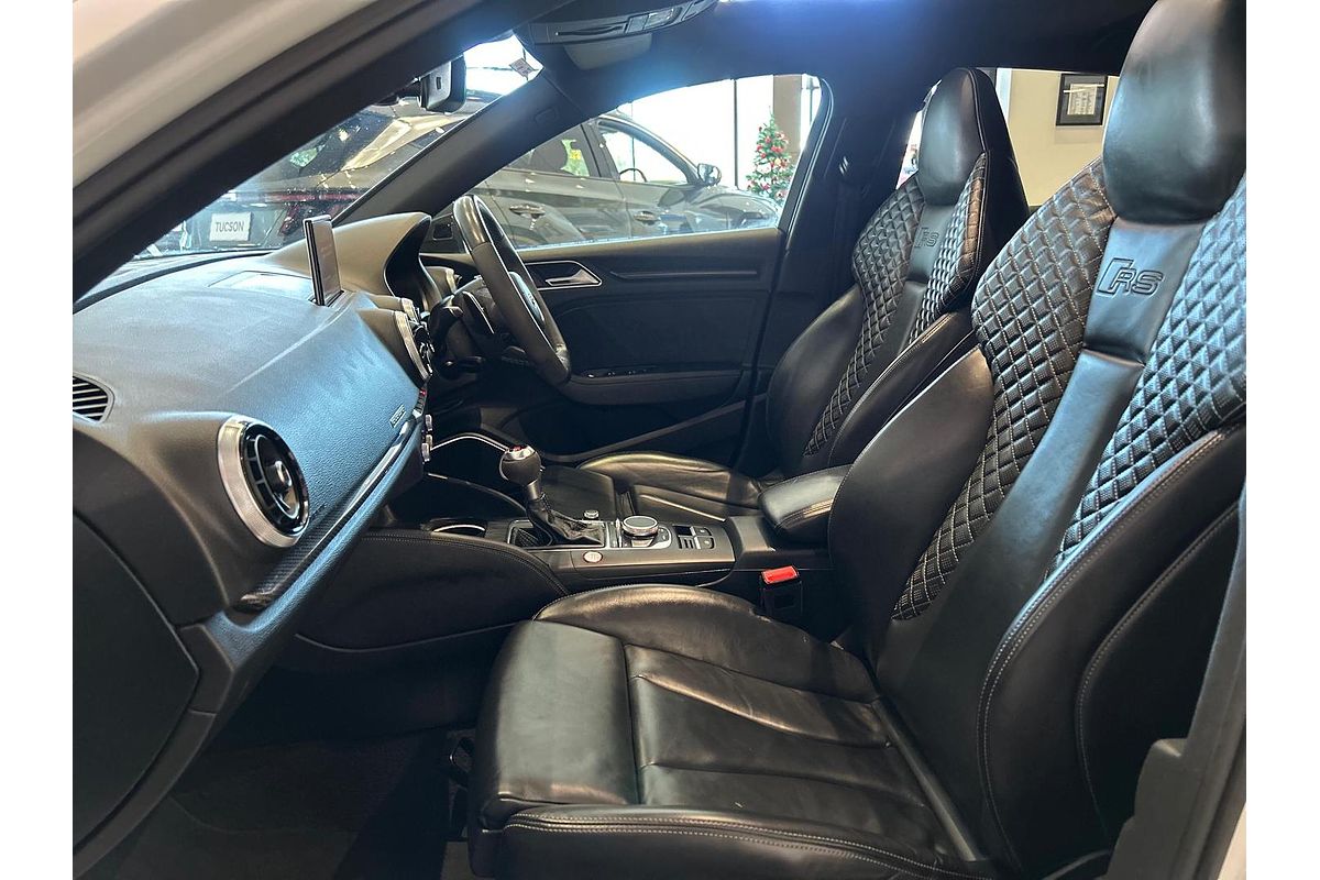 2020 Audi RS3 Carbon Edition 8V