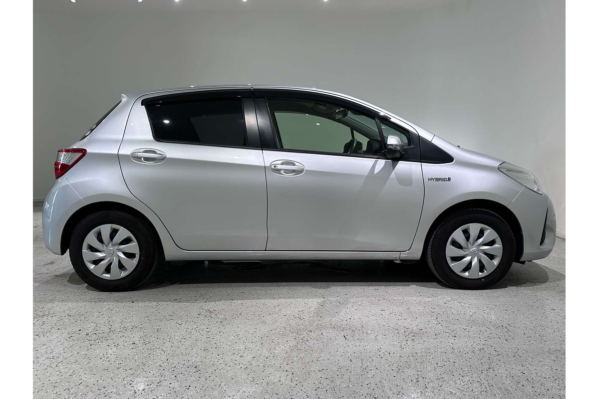 2019 Toyota Vitz Hybrid F NHP130