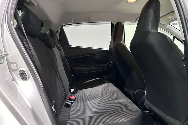2019 Toyota Vitz Hybrid F NHP130