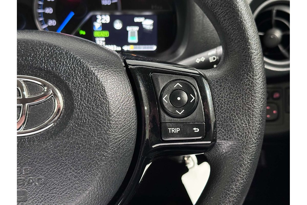 2019 Toyota Vitz Hybrid F NHP130