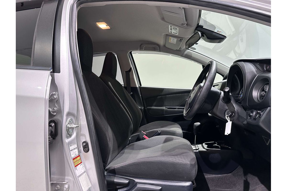 2019 Toyota Vitz Hybrid F NHP130