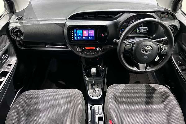 2019 Toyota Vitz Hybrid F NHP130