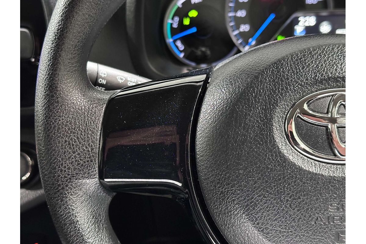 2019 Toyota Vitz Hybrid F NHP130