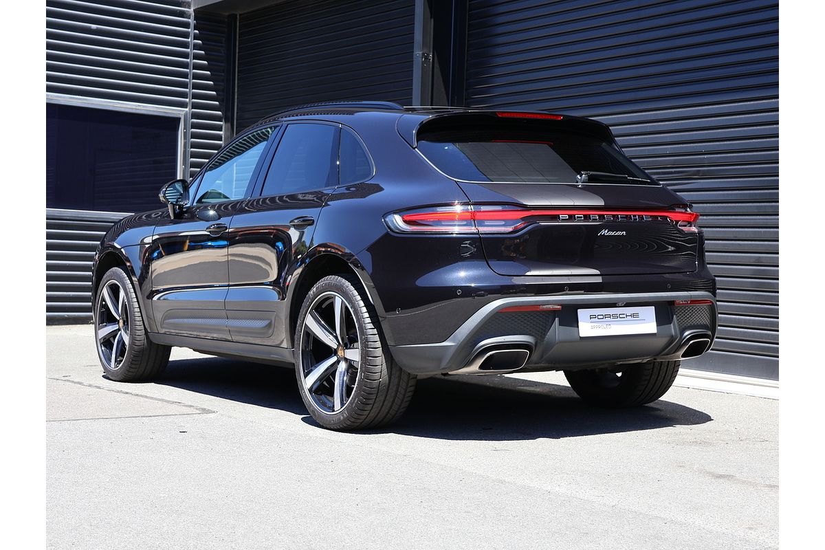 2023 Porsche Macan 95B