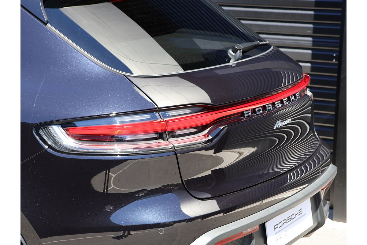 2023 Porsche Macan 95B