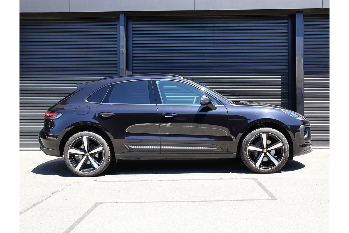 2023 Porsche Macan 95B