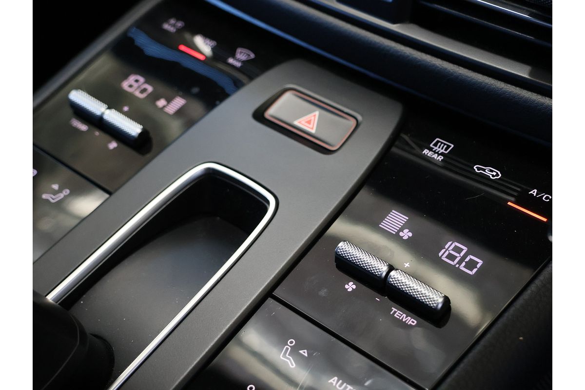 2023 Porsche Macan 95B