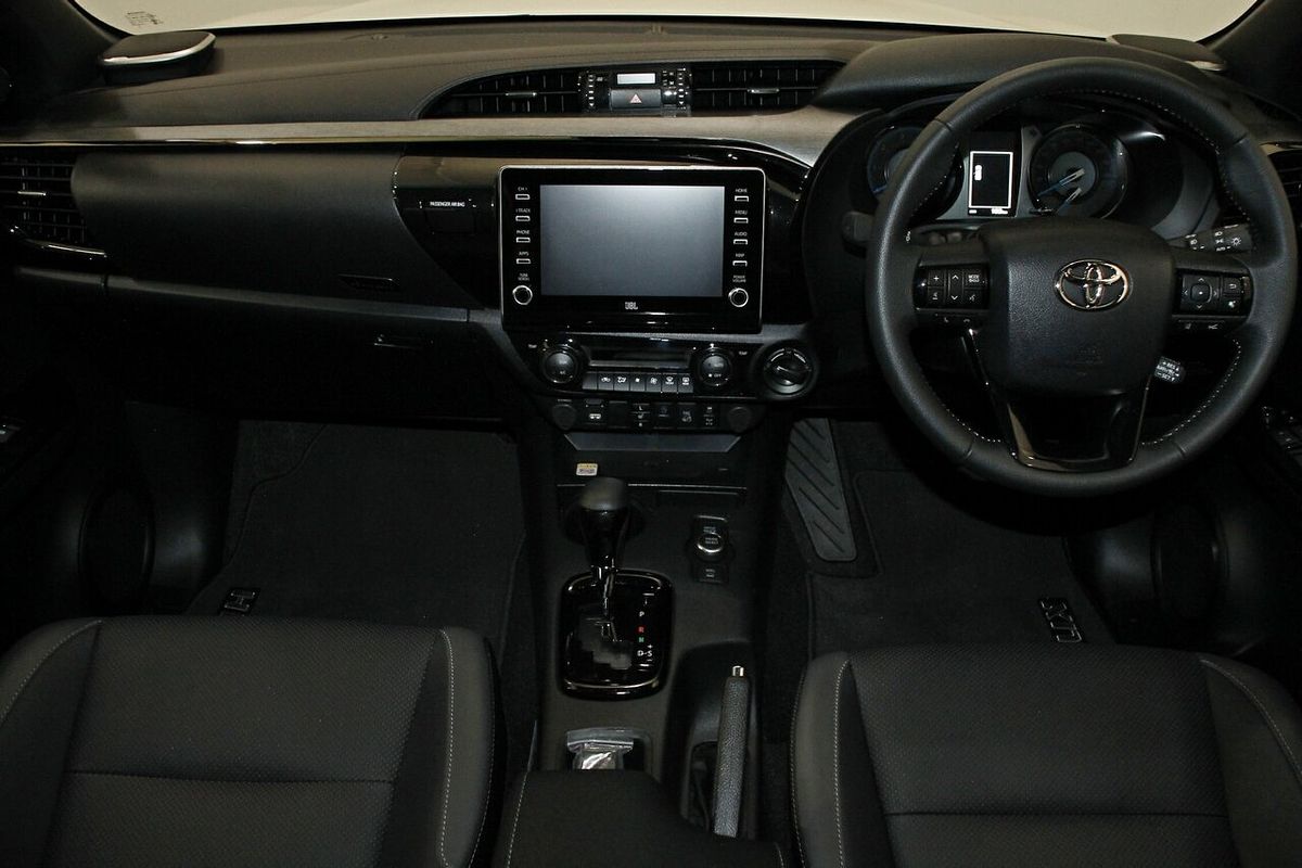 2024 Toyota Hilux Rogue 48V GUN126R 4X4