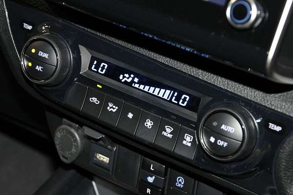 2024 Toyota Hilux Rogue 48V GUN126R 4X4