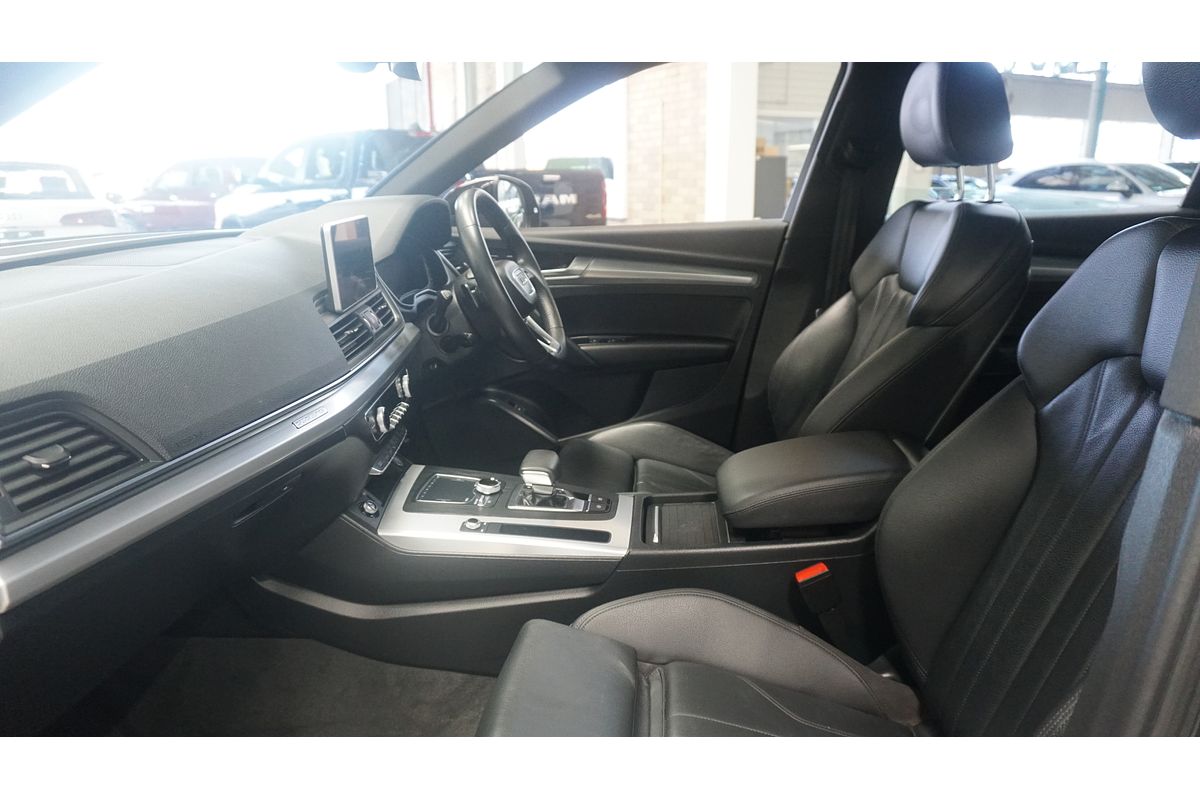 2020 Audi Q5 40 TDI sport FY
