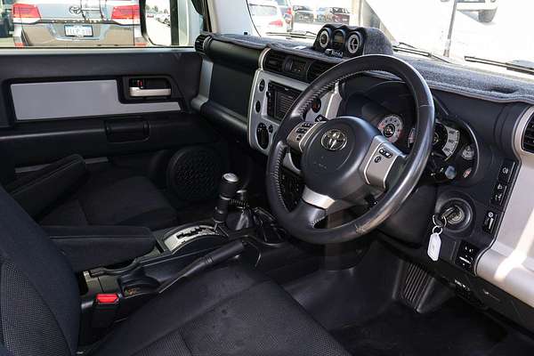 2015 Toyota FJ Cruiser GSJ15R