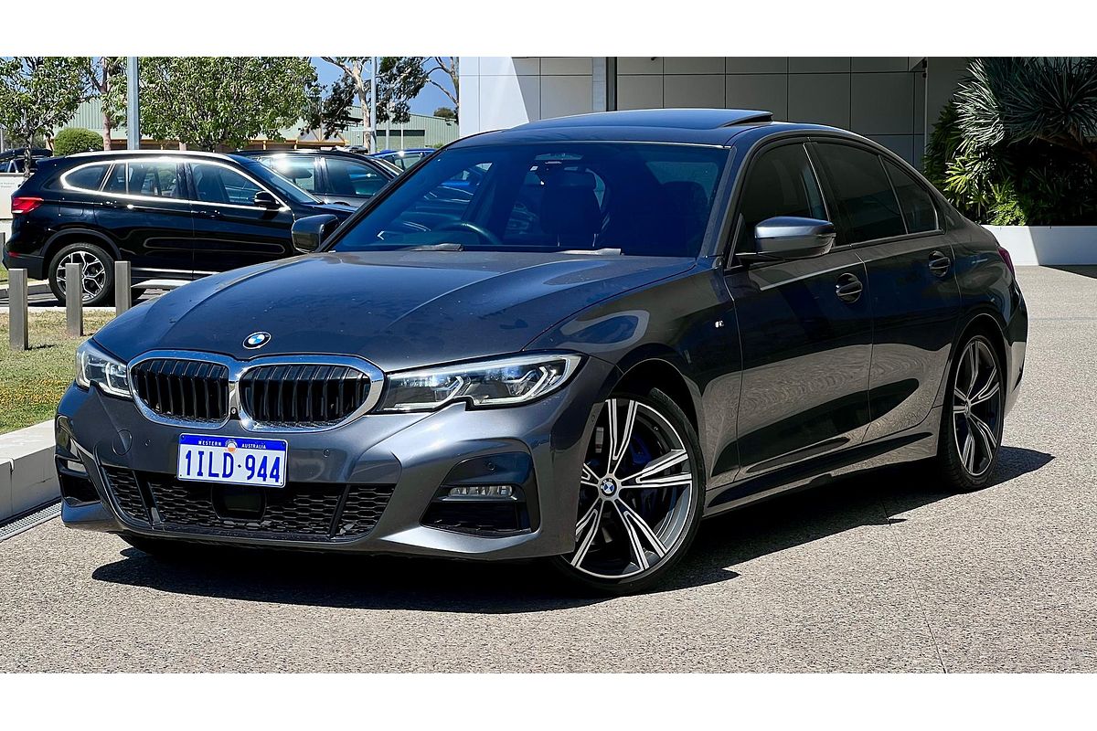 2019 BMW 3 Series 330i Luxury Line G20