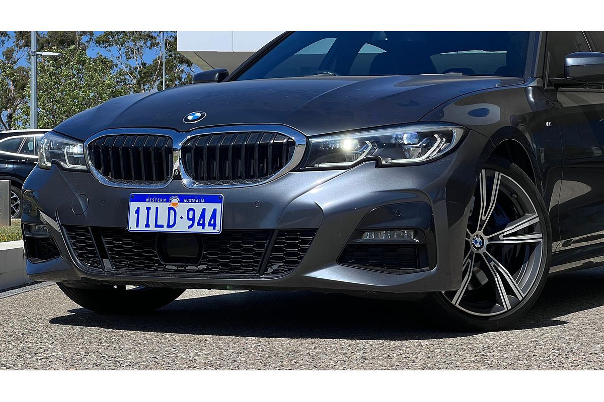 2019 BMW 3 Series 330i Luxury Line G20