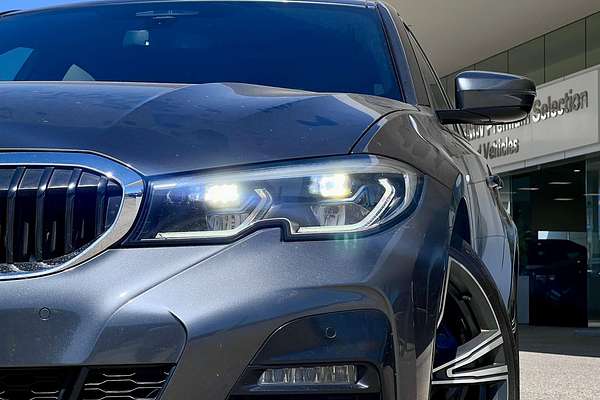 2019 BMW 3 Series 330i Luxury Line G20