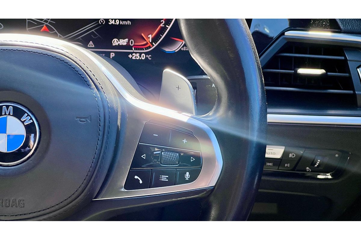 2019 BMW 3 Series 330i Luxury Line G20