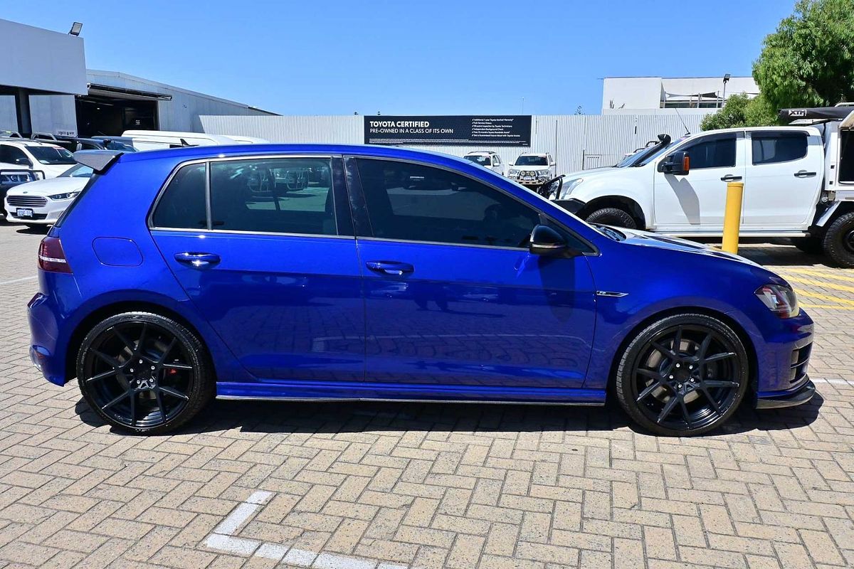 2015 Volkswagen Golf R 7