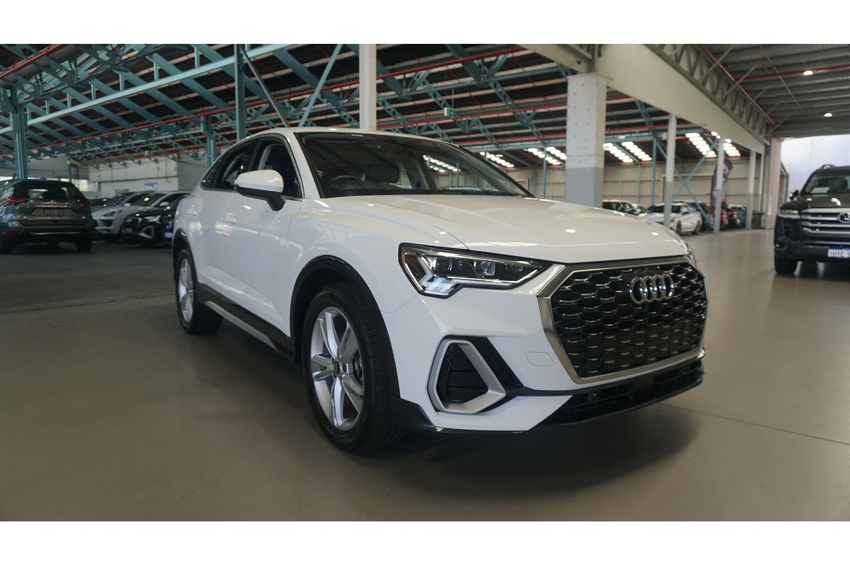 2022 Audi Q3 35 TFSI S Line F3