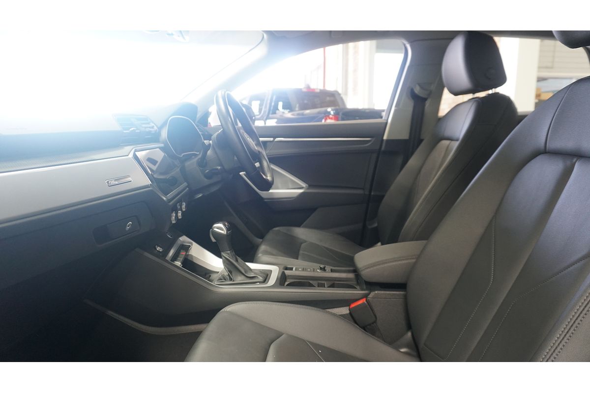 2022 Audi Q3 35 TFSI S Line F3