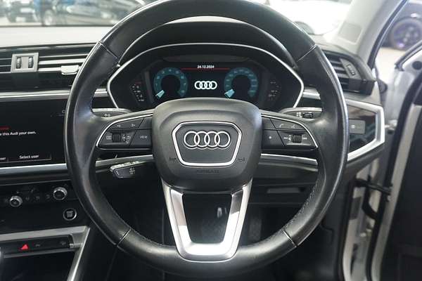 2022 Audi Q3 35 TFSI S Line F3