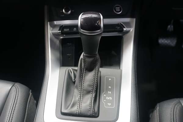 2022 Audi Q3 35 TFSI S Line F3