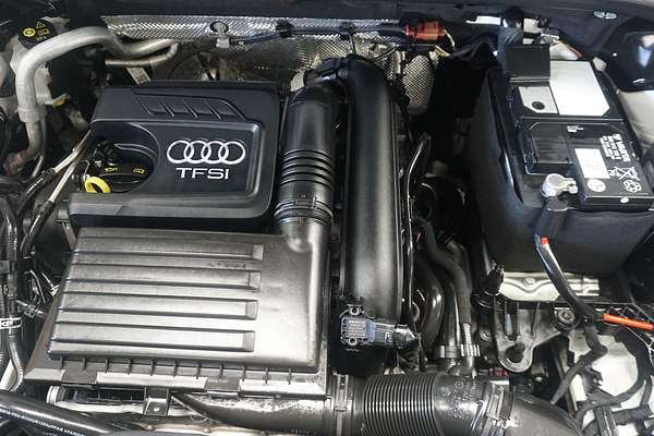 2022 Audi Q3 35 TFSI S Line F3