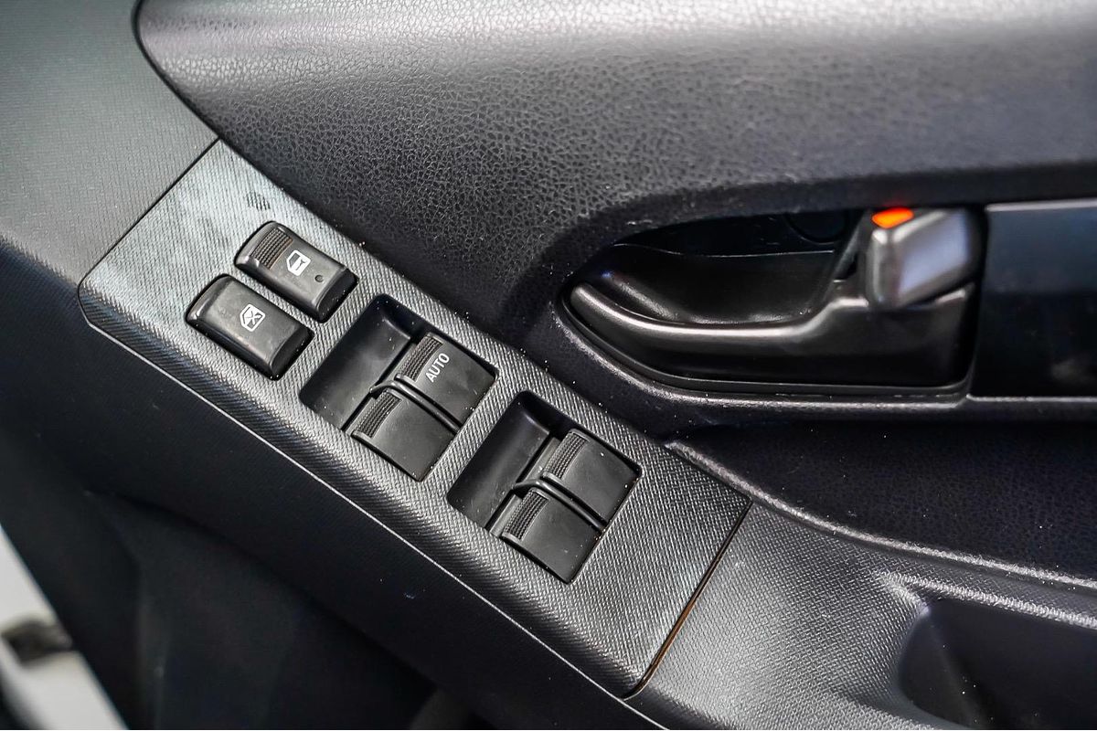 2020 Isuzu D-MAX SX High Ride Rear Wheel Drive