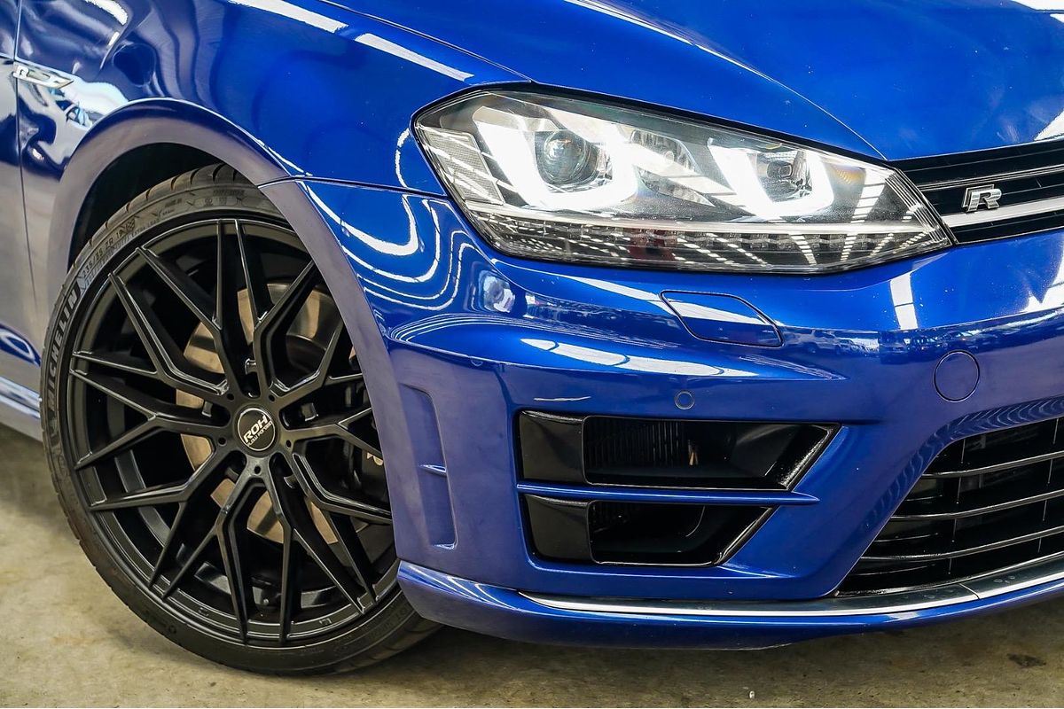 2015 Volkswagen Golf R 7